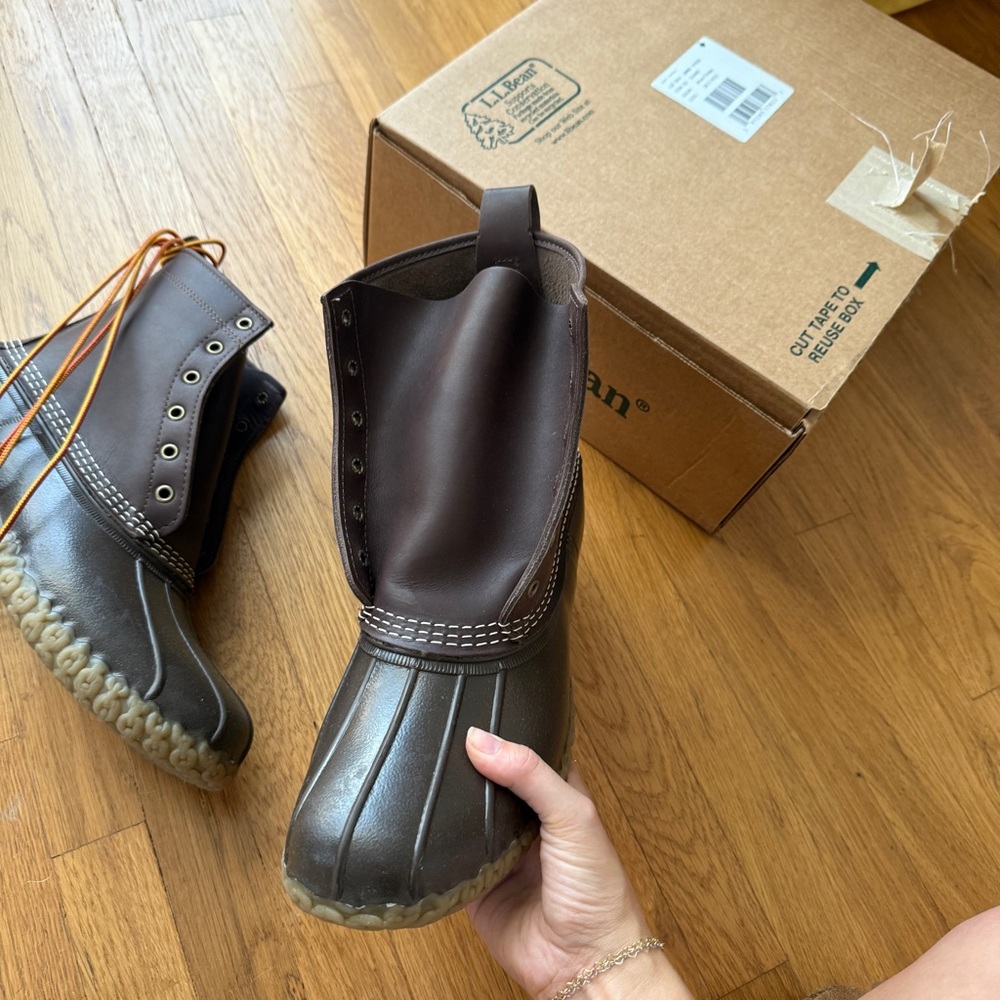 L.L. Bean Brown/Tan duck boots NEW - Picture 3 of 5